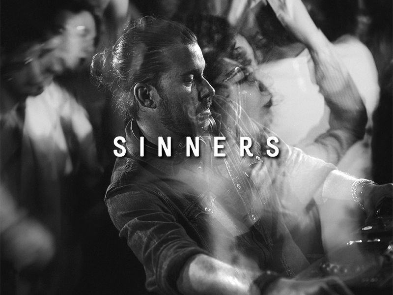 Cartel del grupo Sinners
